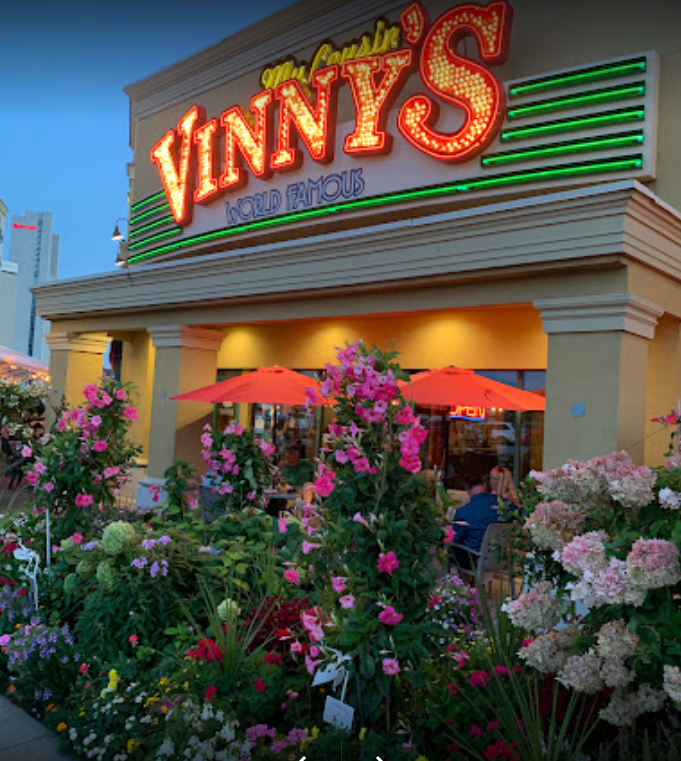 ﻿Vinnys Image 339